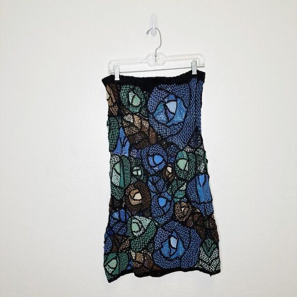 Lim’s Vintage 1980’s Hand Crocheted Floral Abstract Cotton Skirt Small - Picture 3 of 5